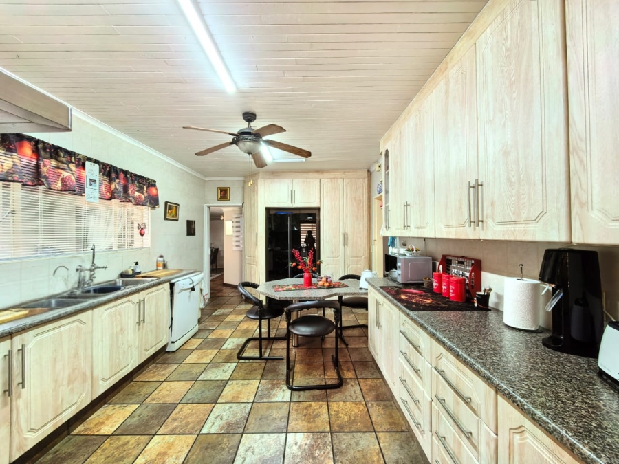 3 Bedroom Property for Sale in Vaalpark Free State